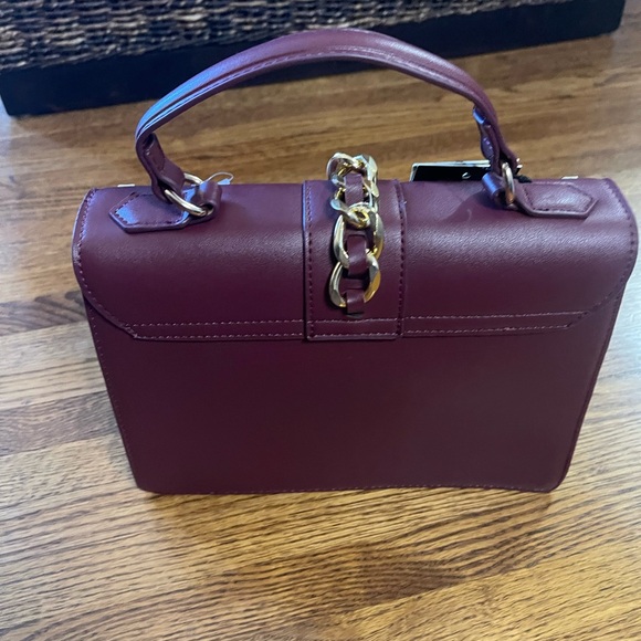 Badgley Mischka Burgundy Vegan Leather Handbag- Giveaway - Picture 2 of 2